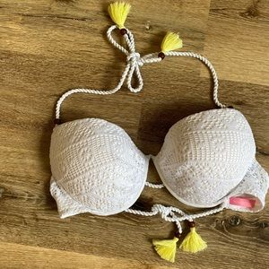 Victoria’s Secret Bikini Top